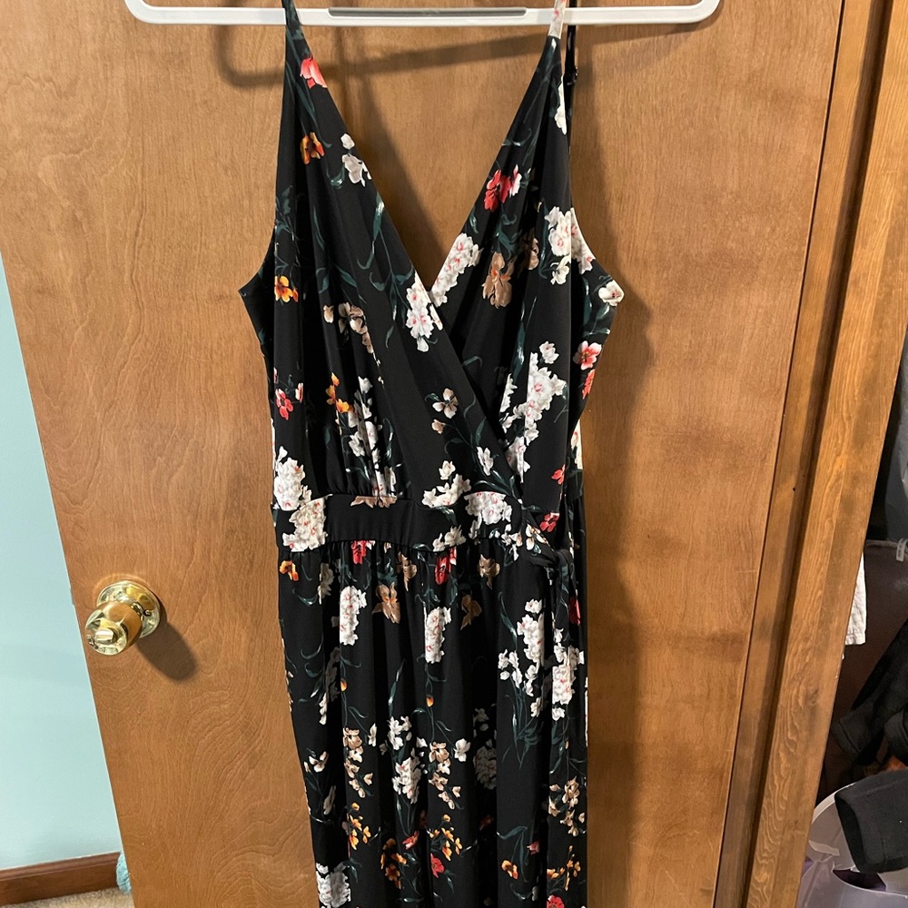 Spaghetti strap Floral romper. Size XL